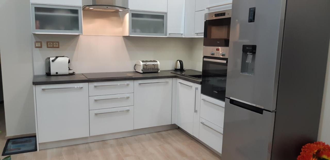 Modern, Quiet & Cozy Apartment In The Middle Of Downtown Near Danube At Fashion Street Budapest Exteriör bild